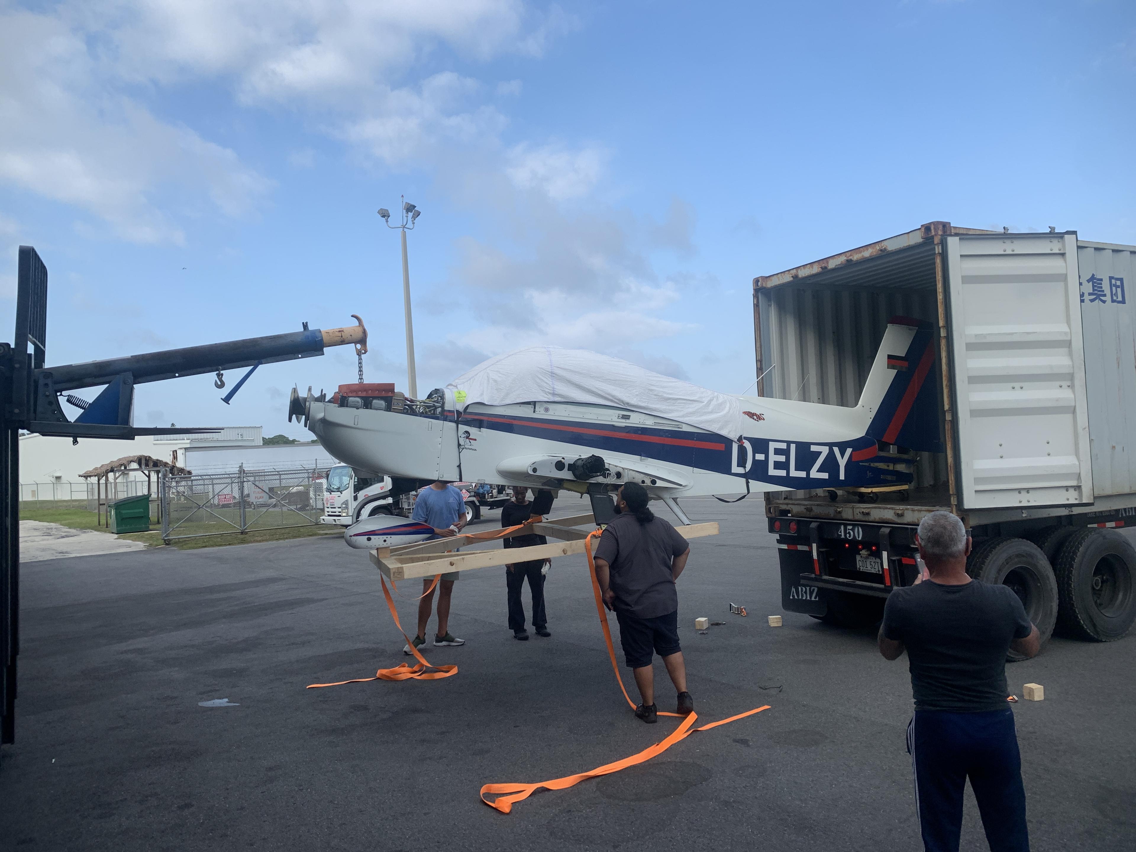 unloading aircraft from container