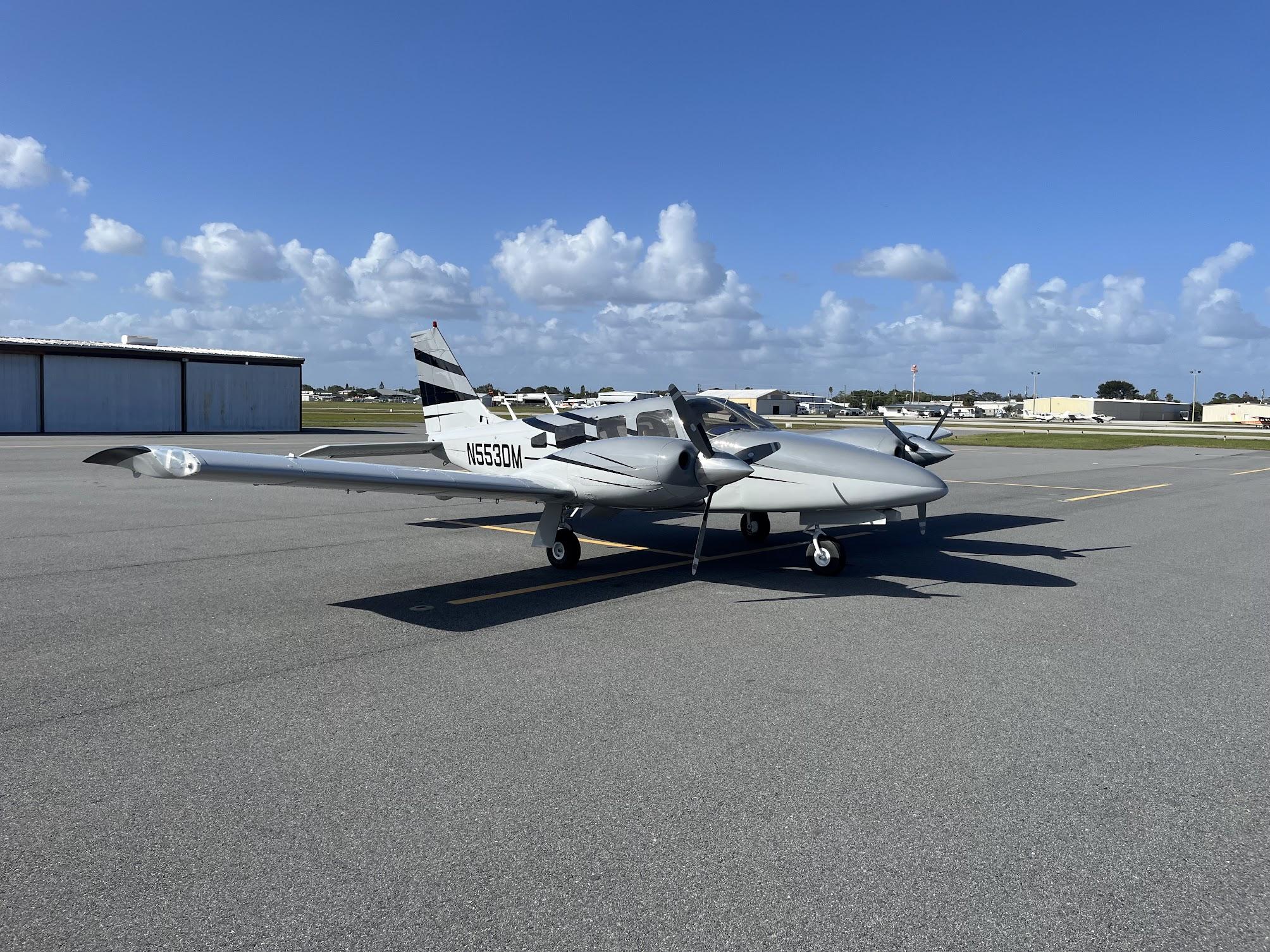 Piper Seneca Comparisons